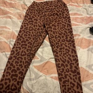 SOLD Balance athletica kingdom dusk cheetah